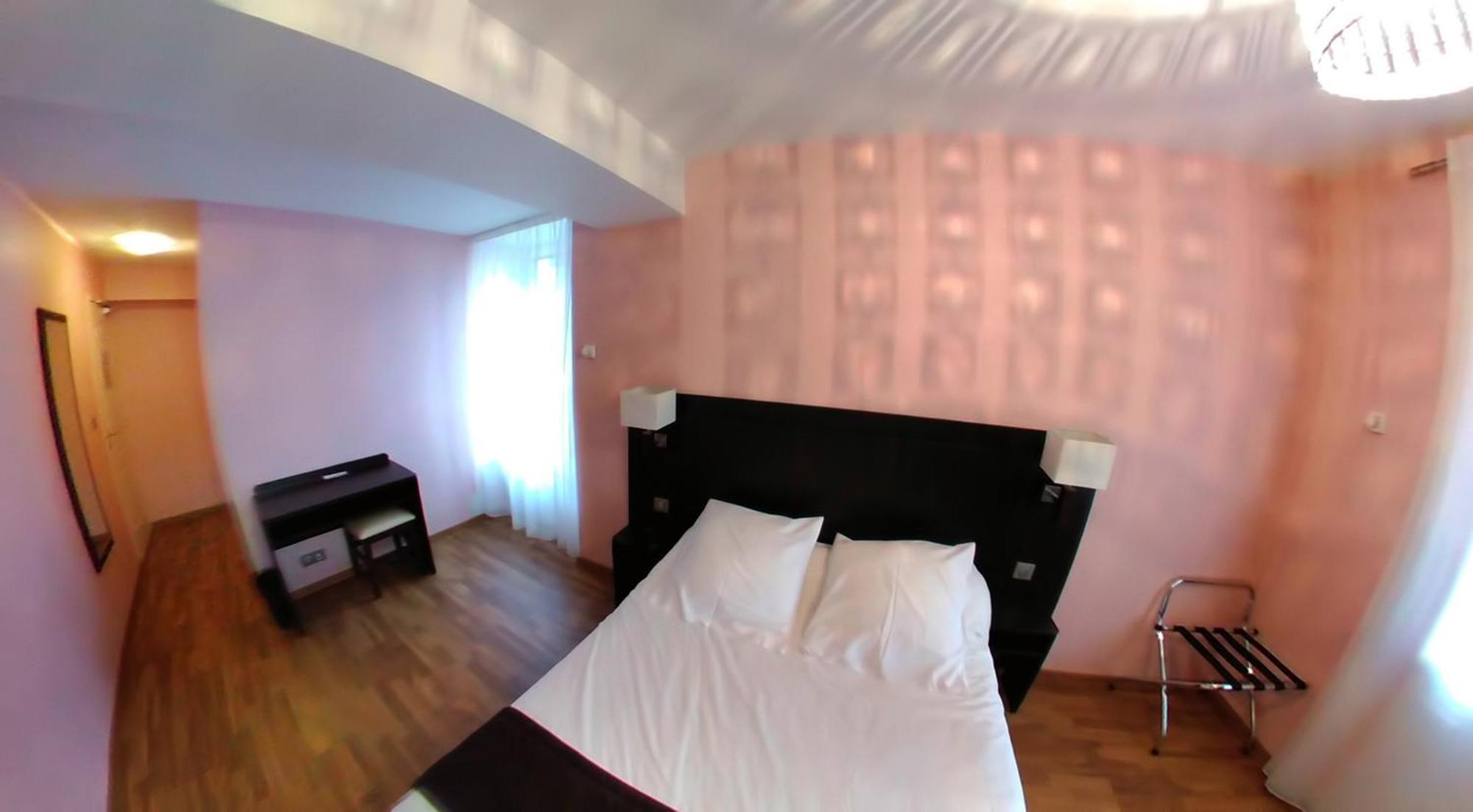 Hotel Au Bon Coin Cloyes-sur-le-Loir Luaran gambar